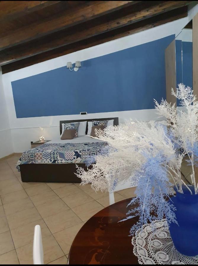La Dependance Bed & Breakfast Torre Annunziata Exterior photo